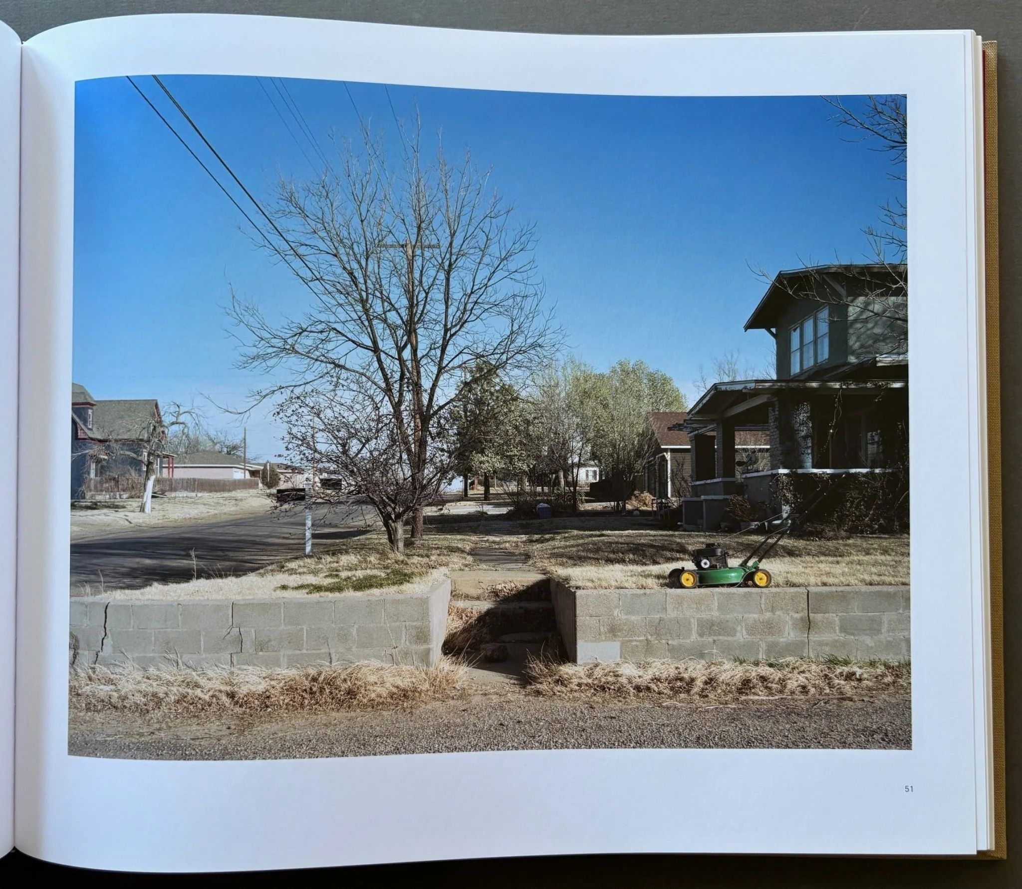 A Plain View - Image 5