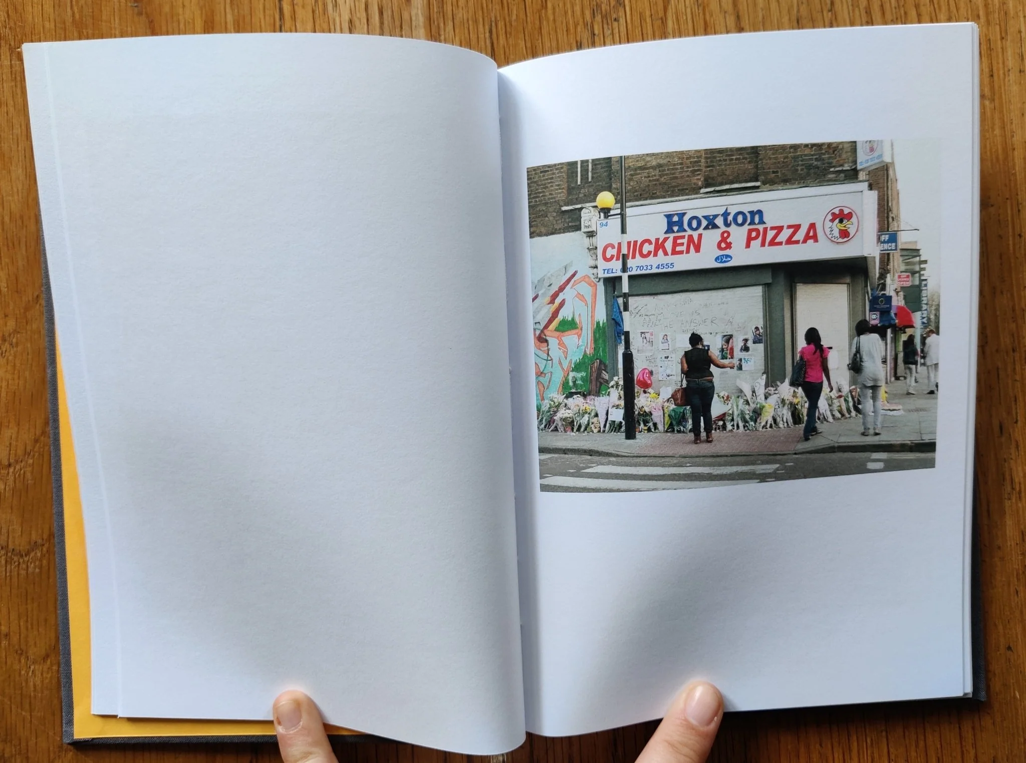 A Portrait of Hackney (Collector's Edition) - Image 7