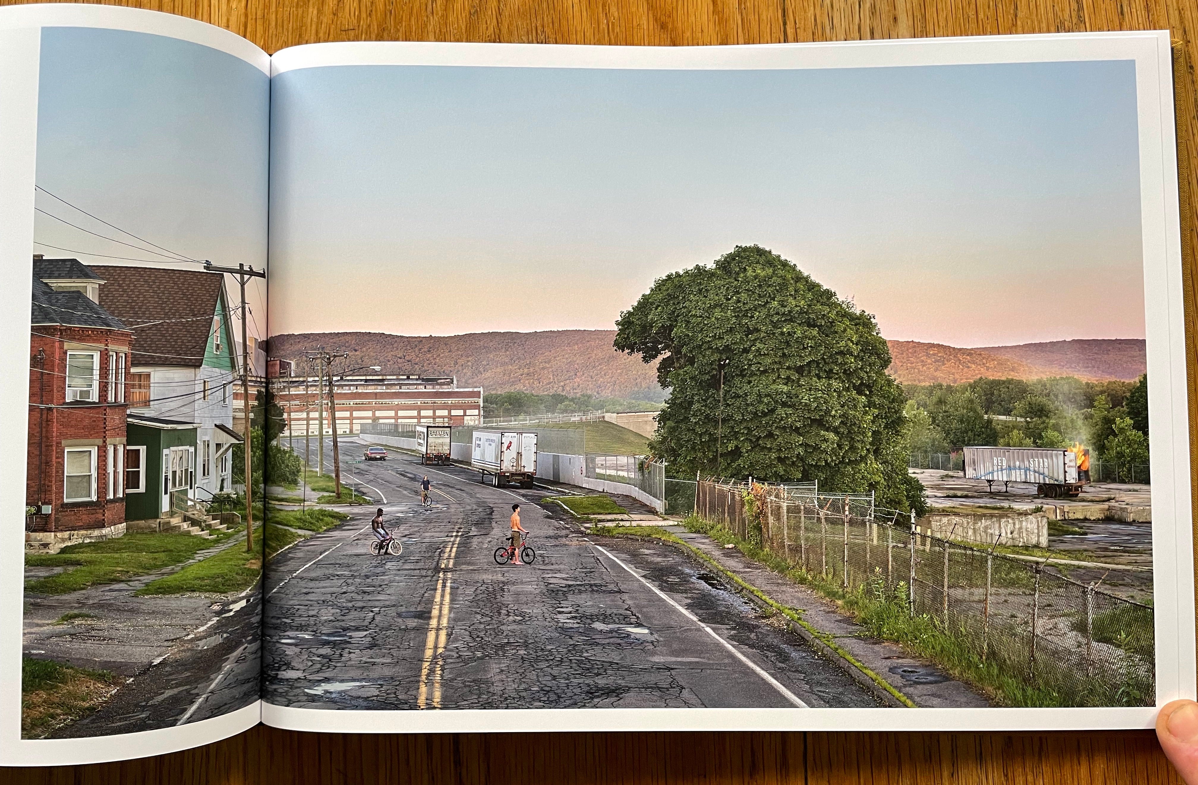 Alone Street - Image 5