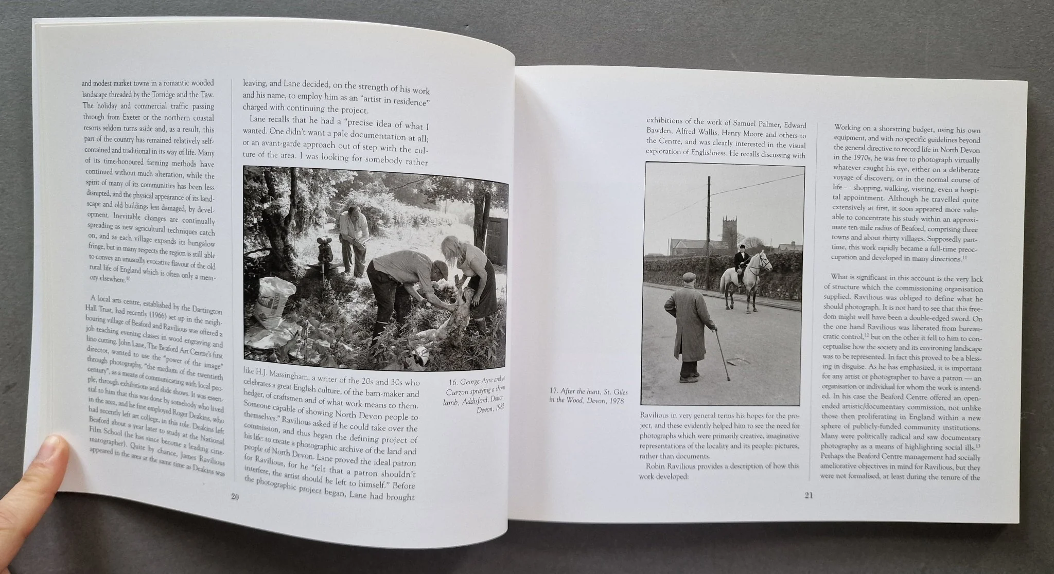An English Eye: The Photographs of James Ravilious - Image 3