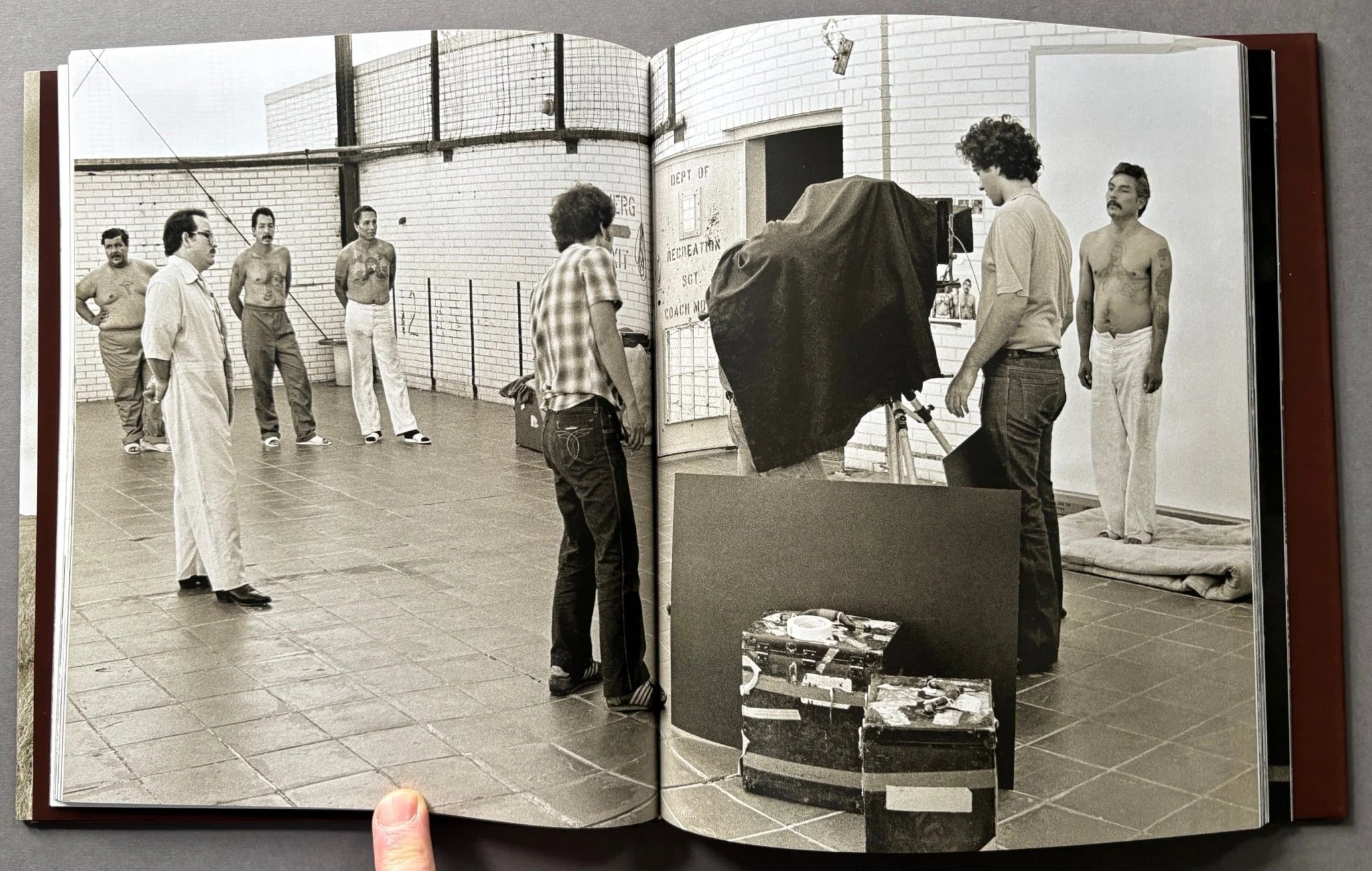 Avedon At Work In The American West - Image 4