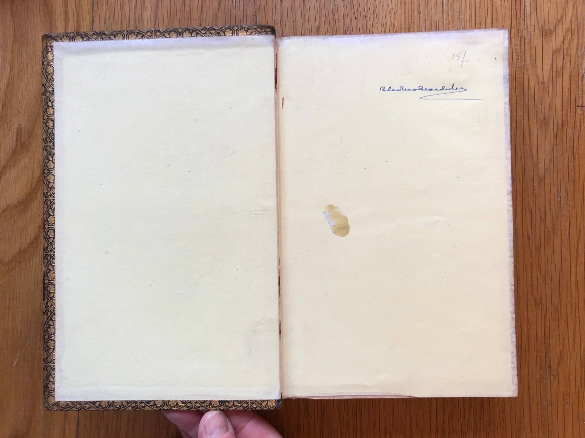 Byron's Tales and Poems - leather binding - Image 2