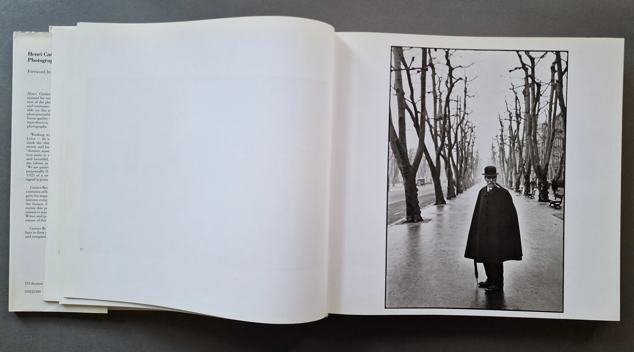 Henri Cartier Bresson Photographer (Revised Edition 1992) - Image 4