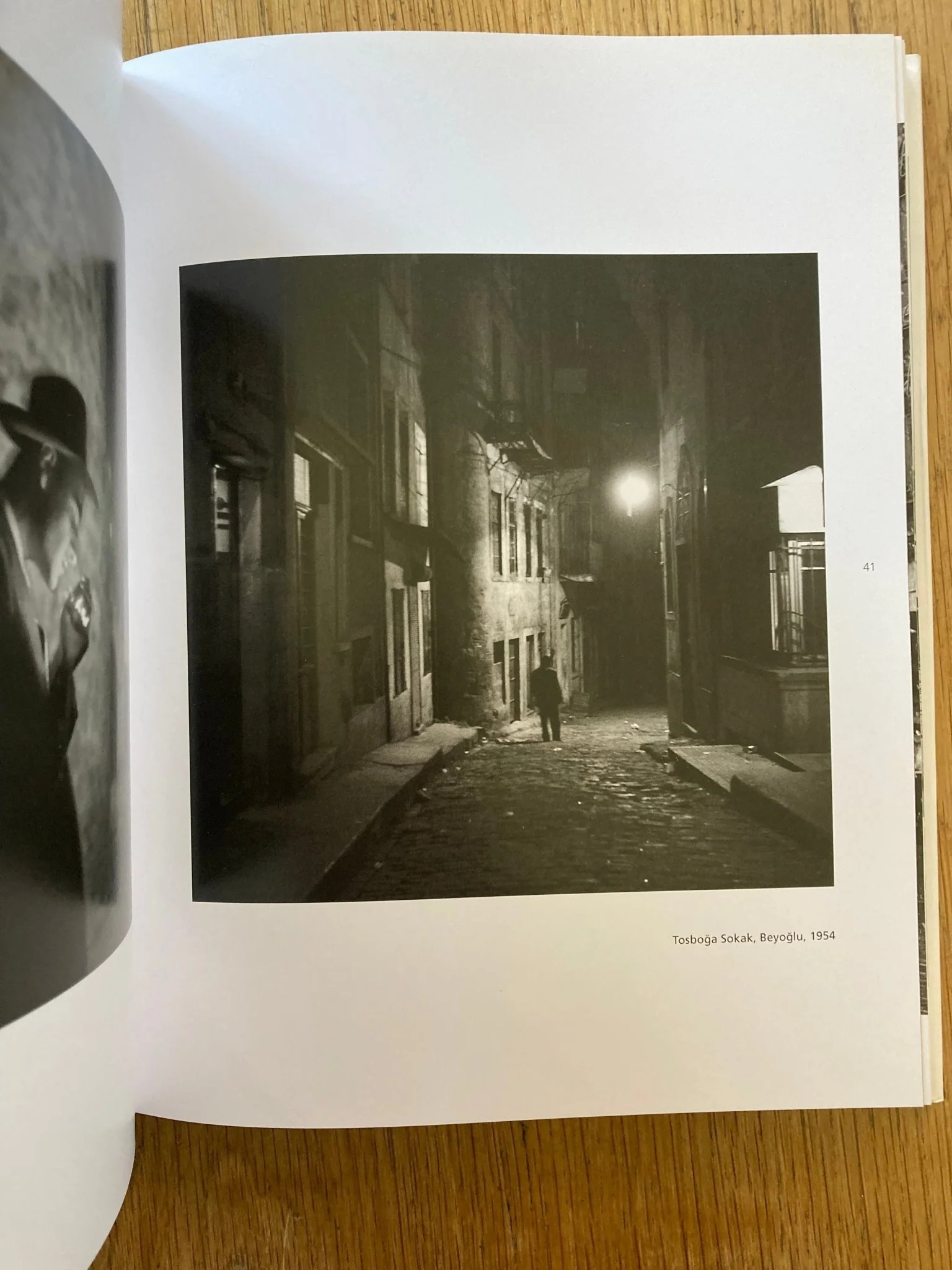 Ara Güler's Istanbul - Image 4
