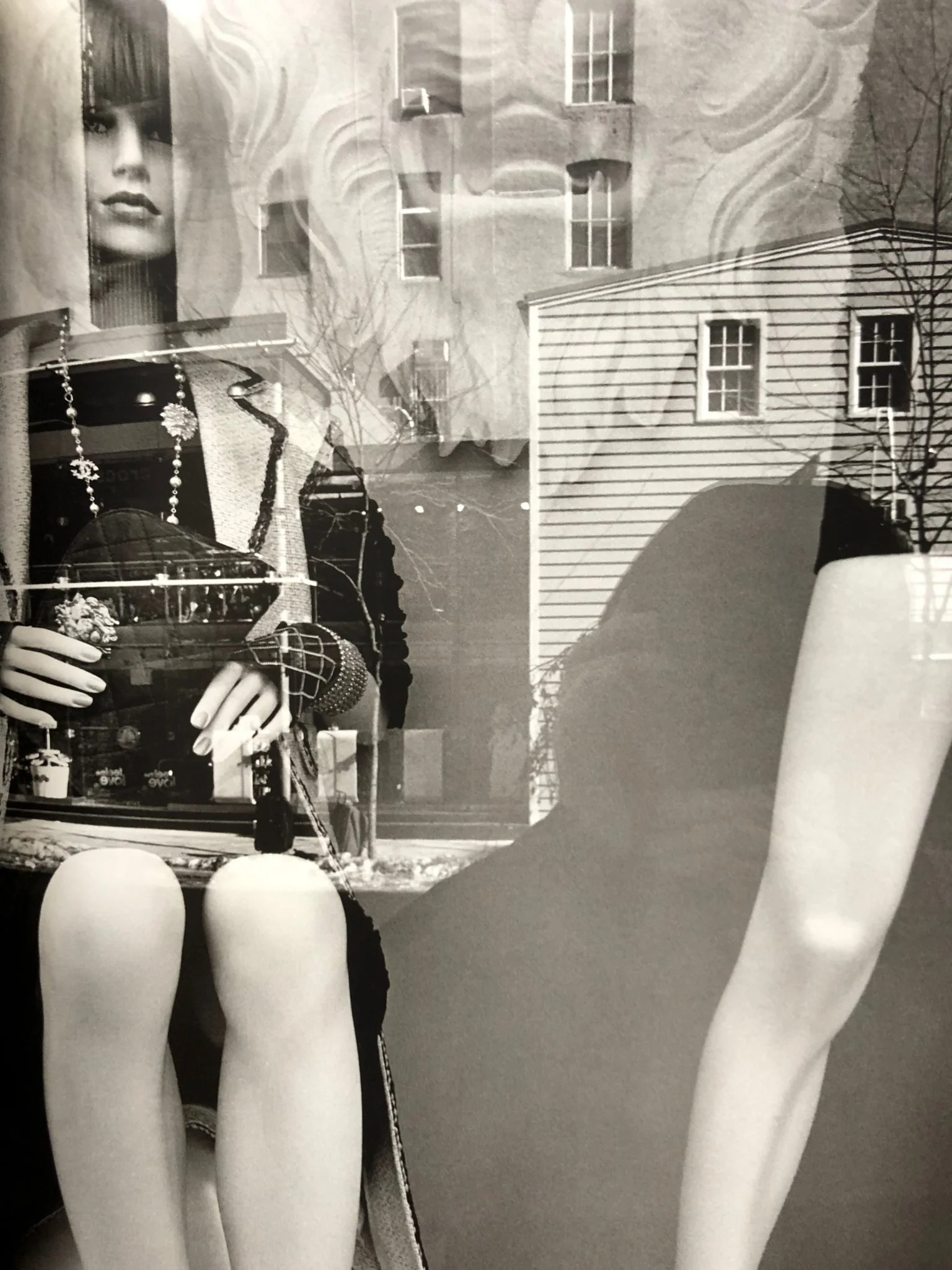 Mannequin - Image 7