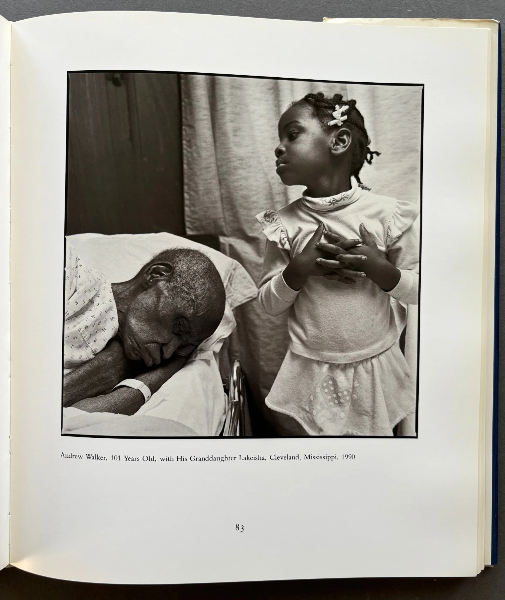 Mary Ellen Mark: 25 Years - Image 3