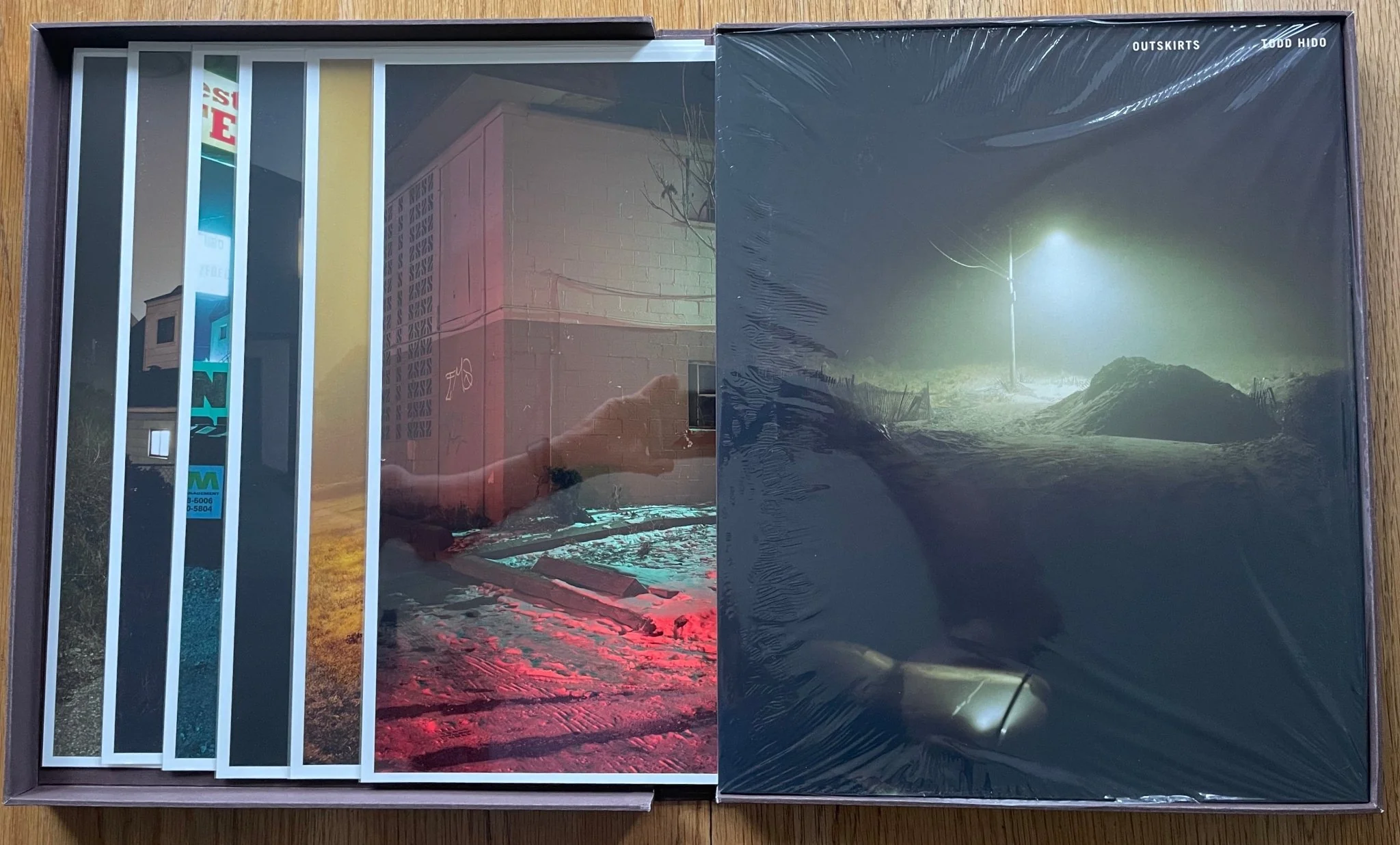 Outskirts - Signed edition with 6 prints