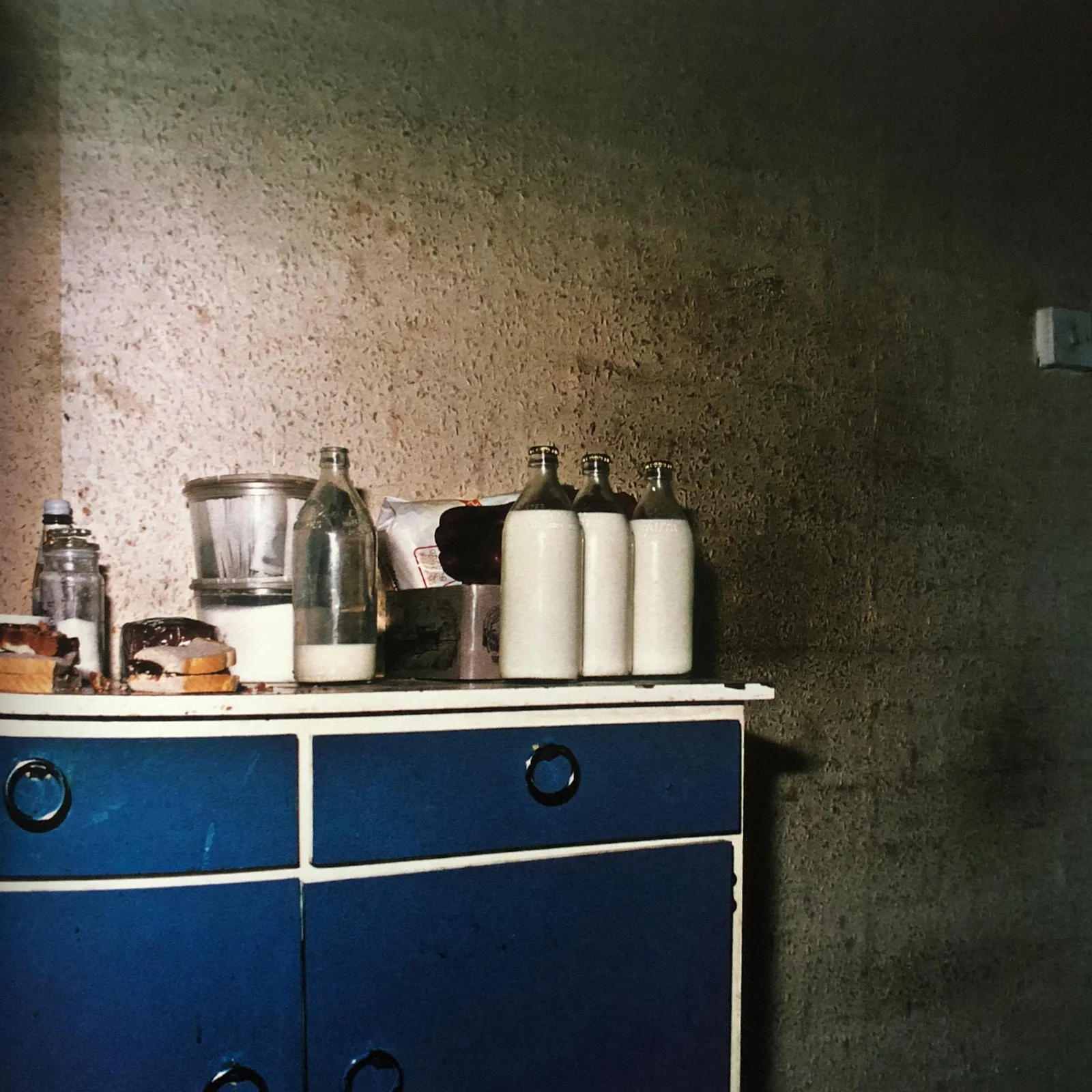 Pictures From The Real World - Image 7
