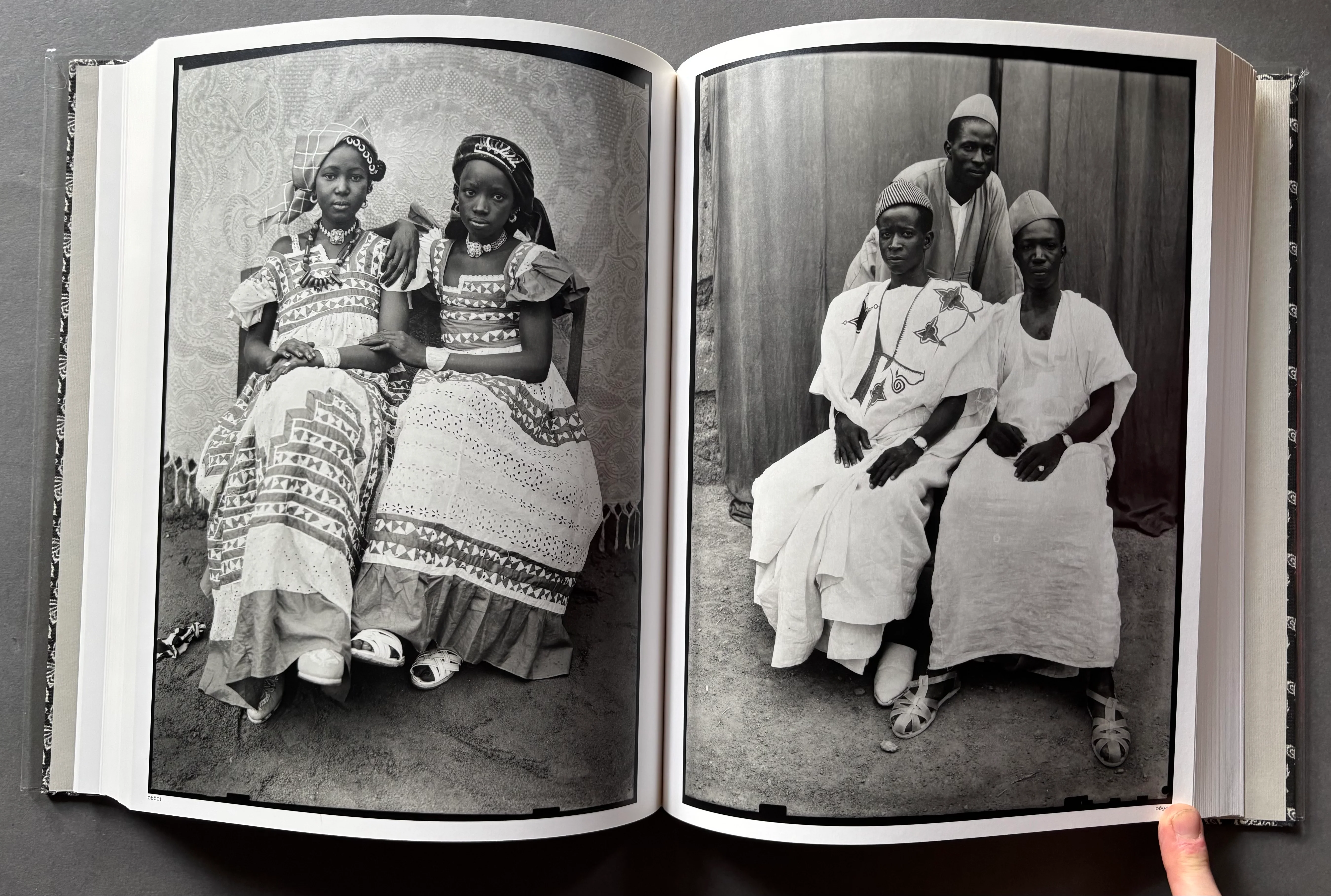 Seydou Keita: Photographs Bamako, Mali 1948-1963 - Image 7