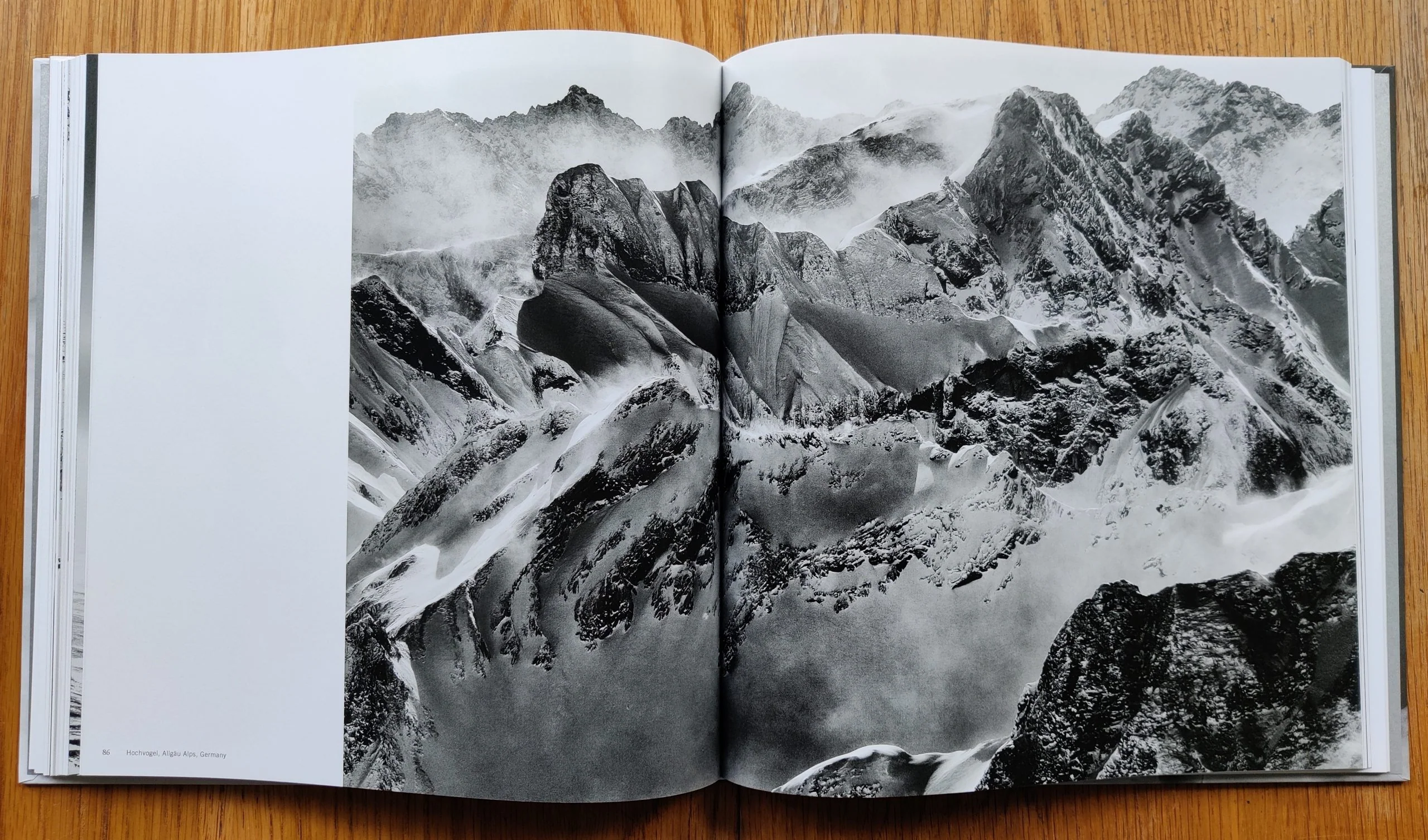 Snow - Image 8
