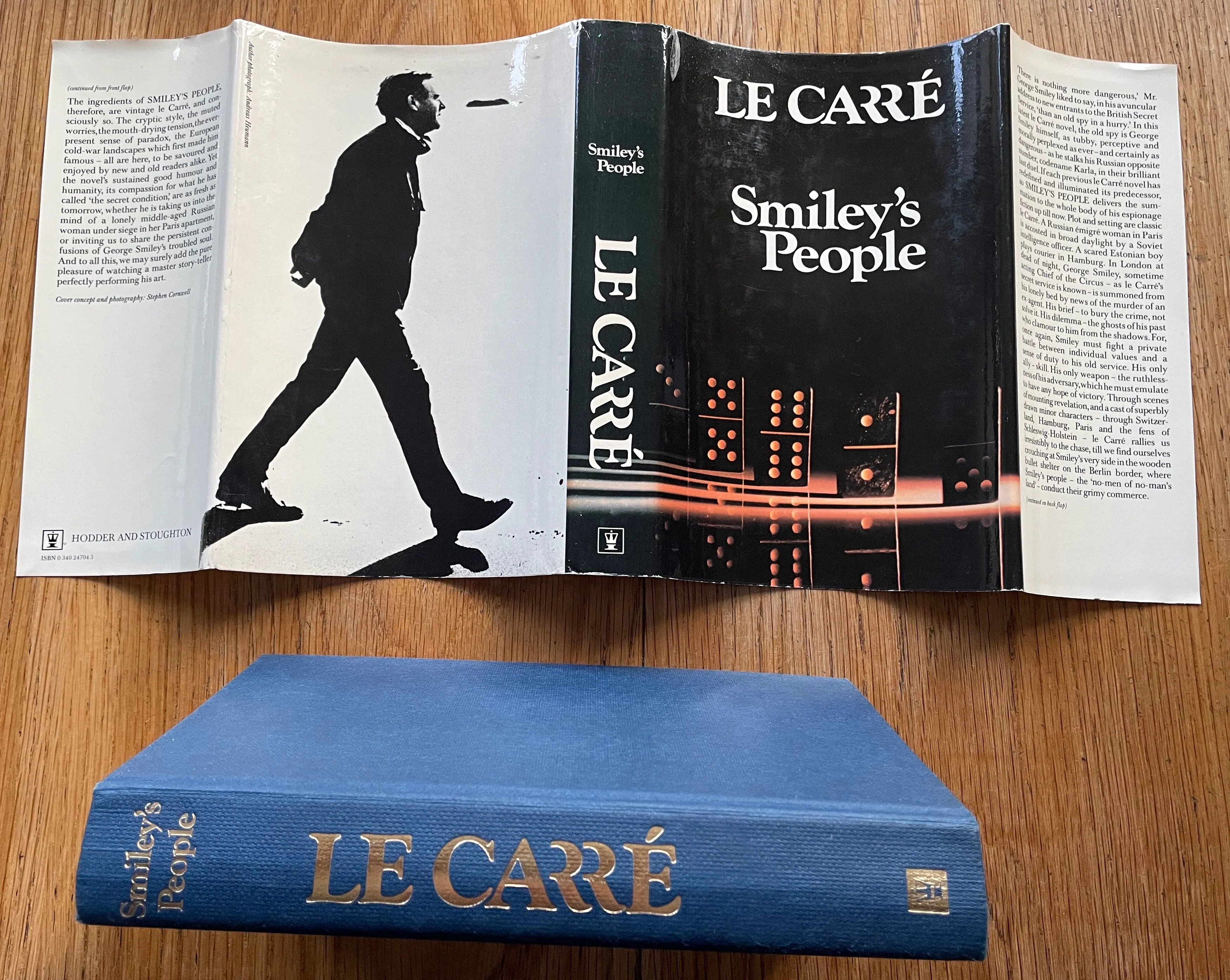 The Karla Trilogy - Tinker Tailor Soldier Spy - The Honourable Schoolboy - Smiley's People - Image 4