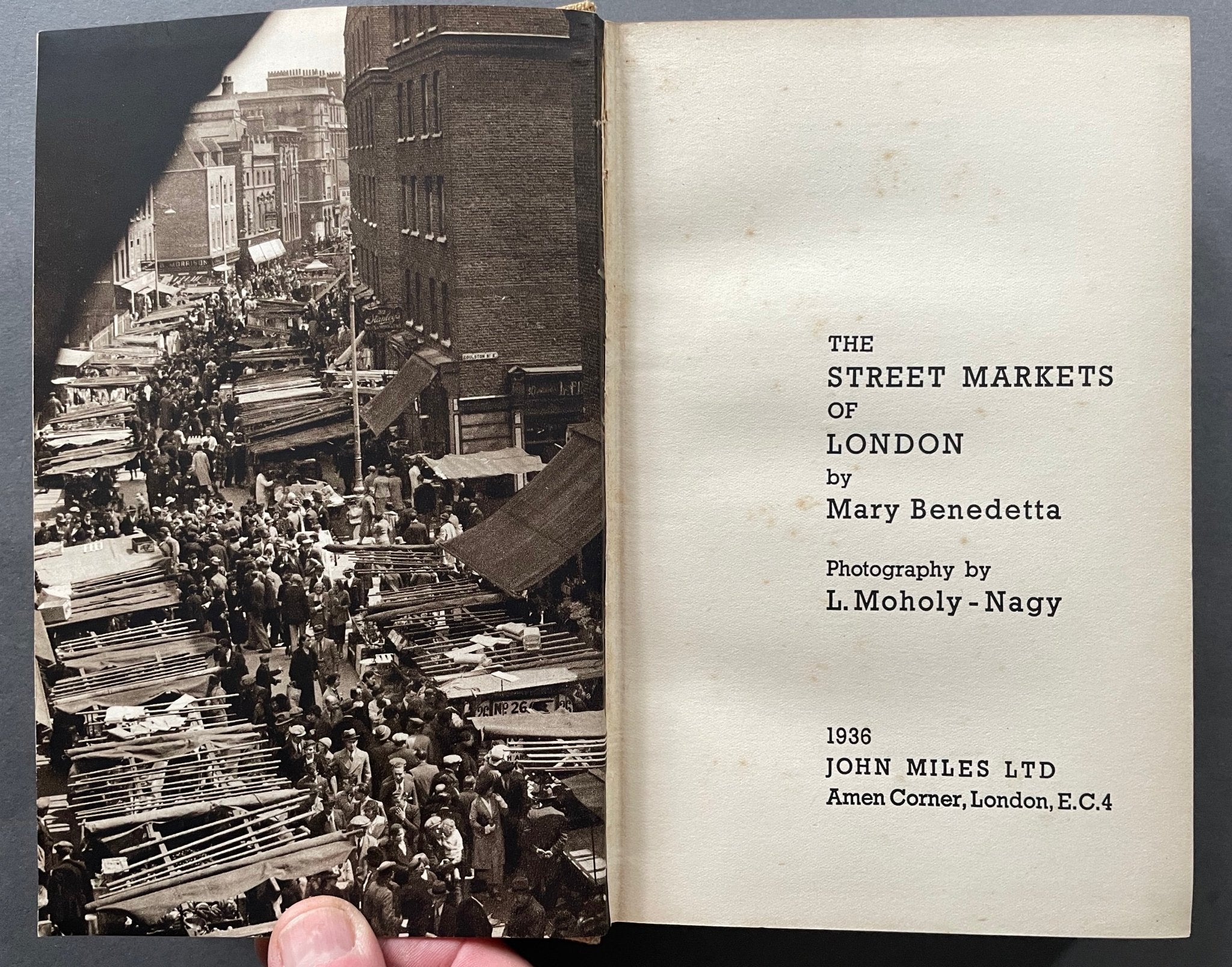 The Street markets of London - Image 2