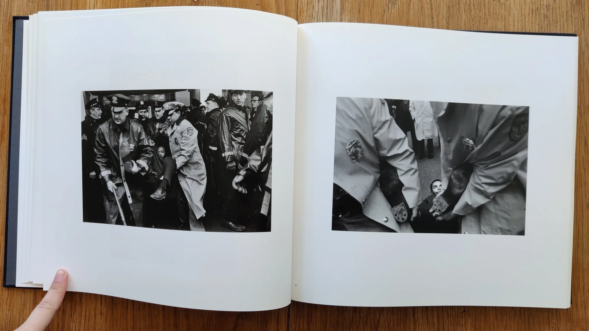 Time of Change: Civil Rights Photographs, 1961-1965 - Image 3