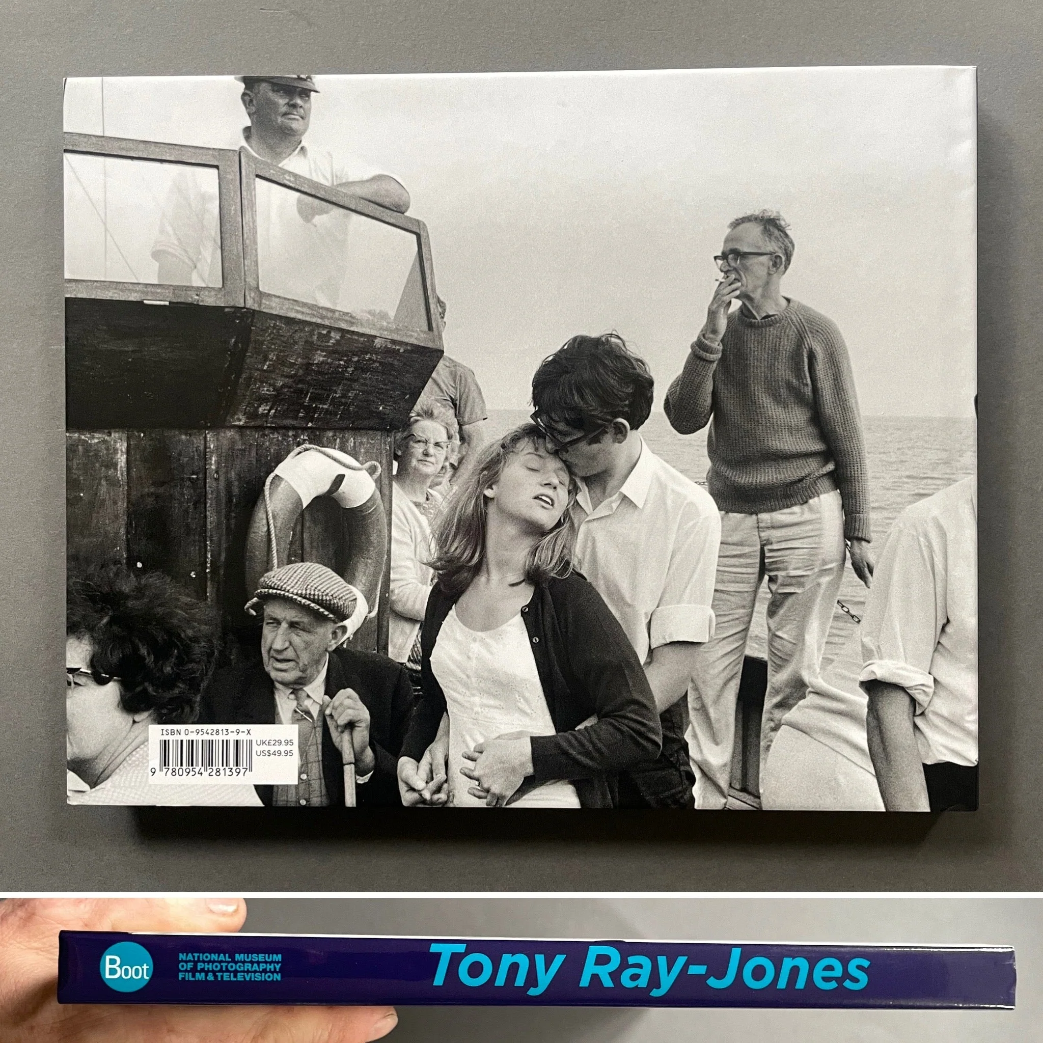 Tony Ray-Jones - Image 8