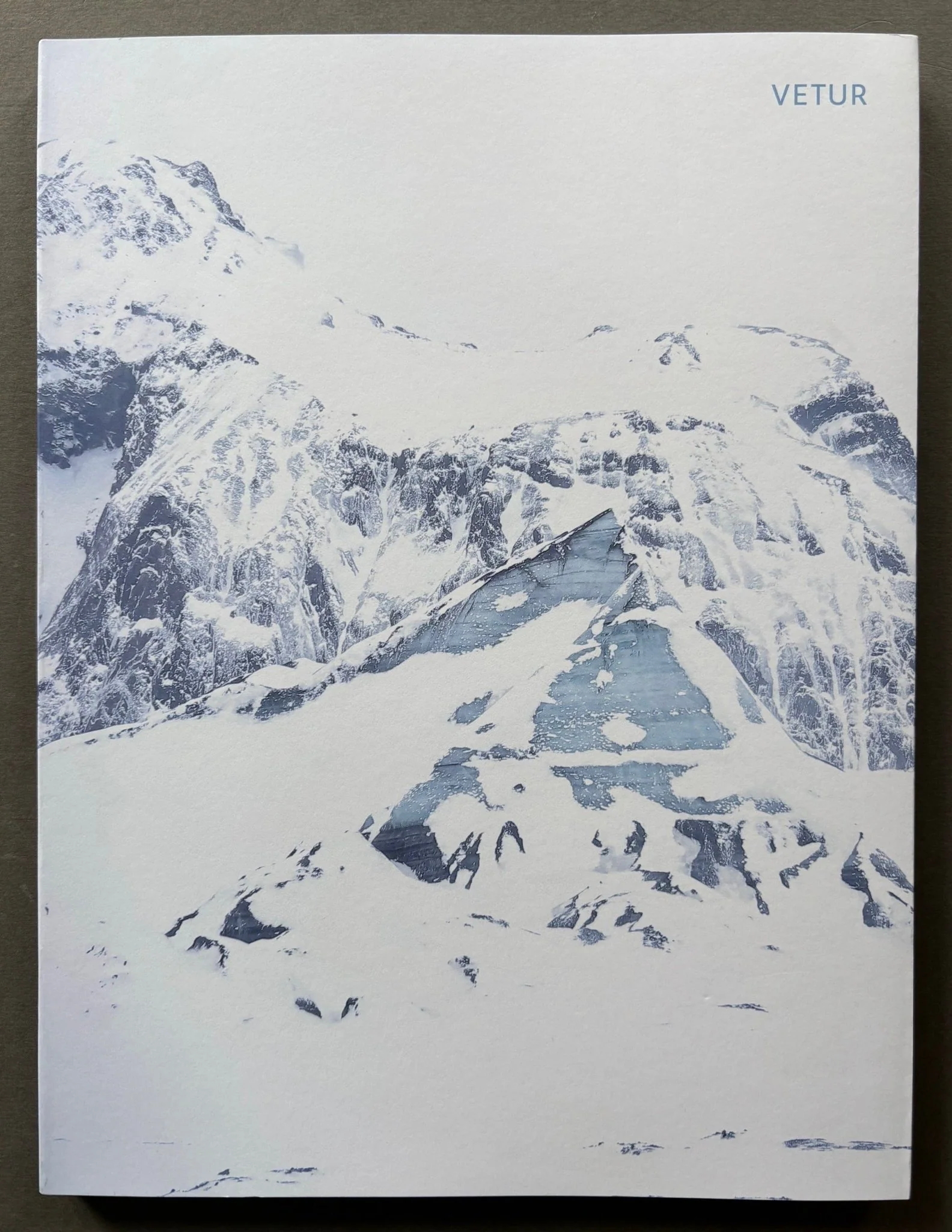 Vetur: Frozen Landscapes of Iceland