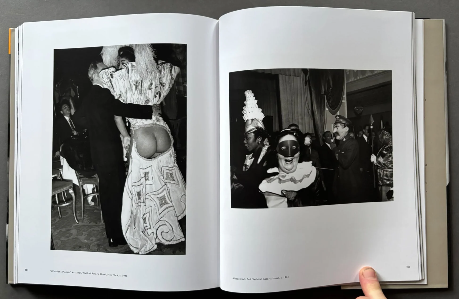 Weegee's World - Image 4
