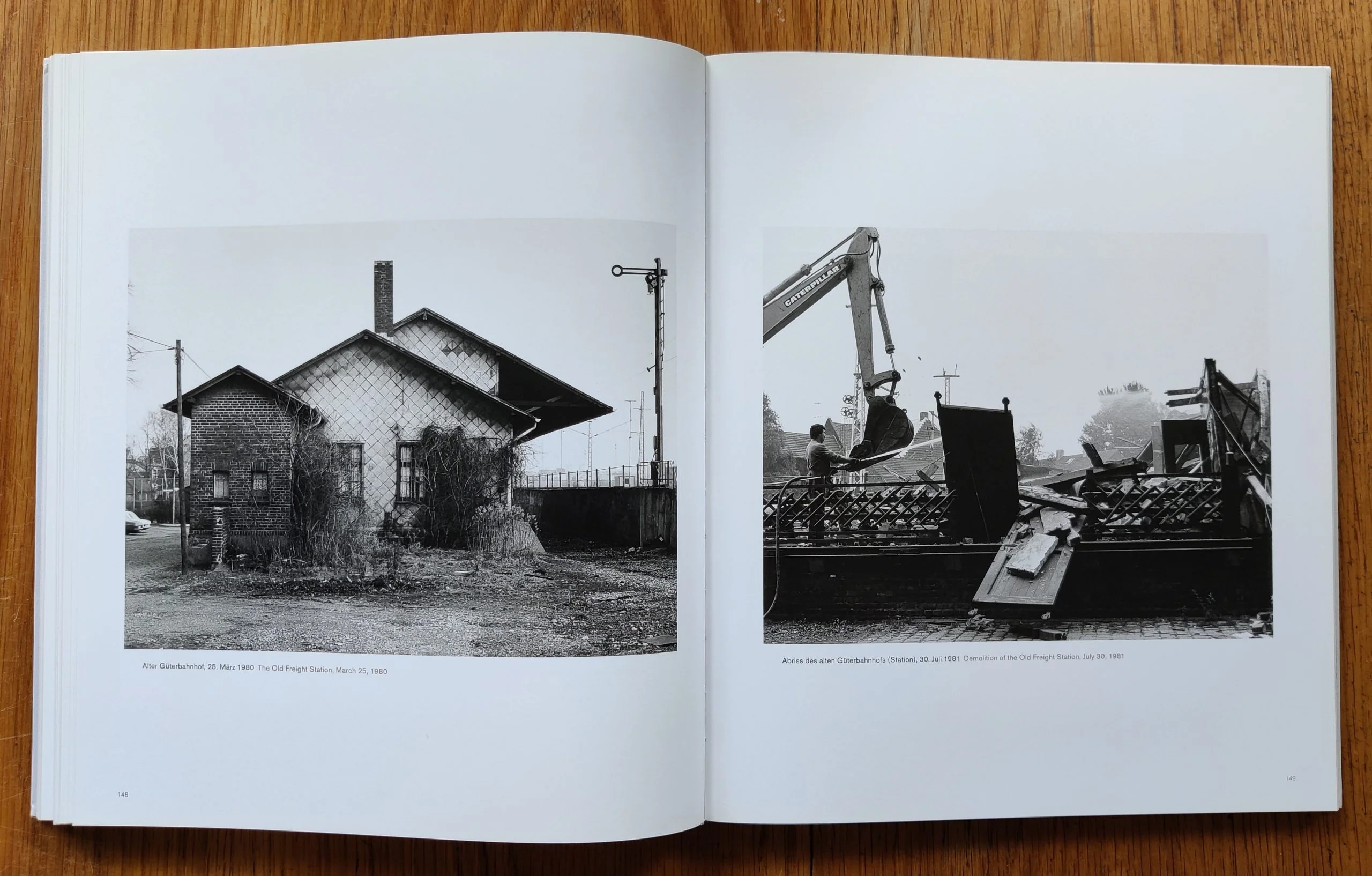 Wilhelm Schürmann: Road Map to Happiness, Pictures of a Street - Image 6